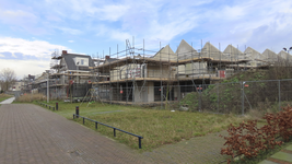 902167 Gezicht op de bouw van woningen in de nieuwbouwbuurt Hart van De Meern, vanaf de Donderwolk te De Meern ...
